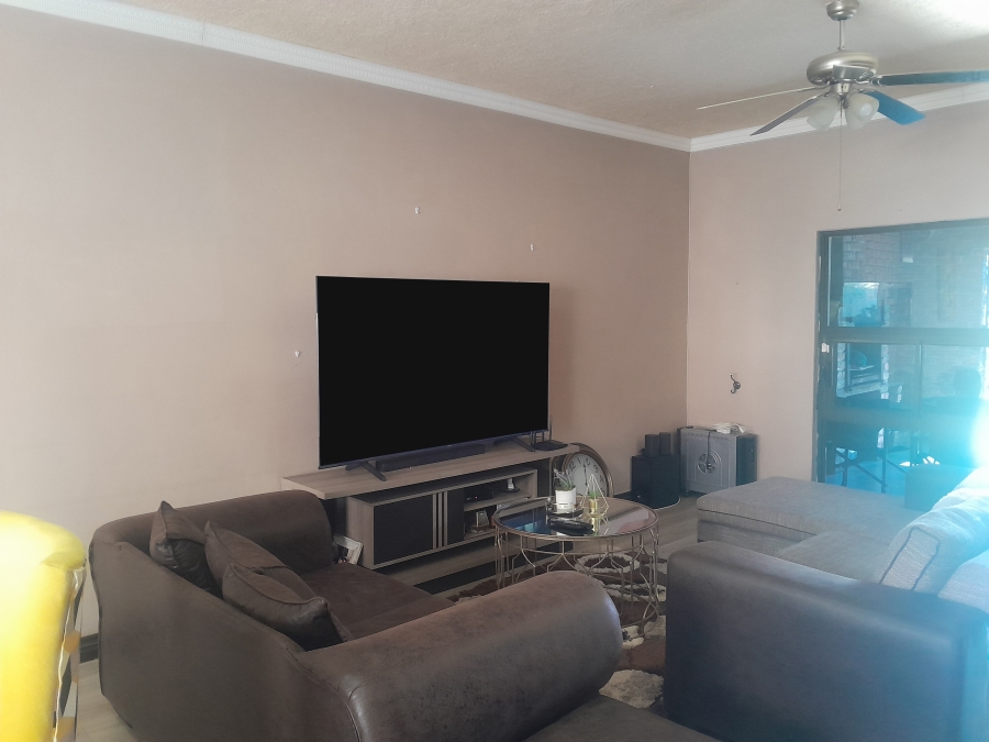 2 Bedroom Property for Sale in Bedelia Free State